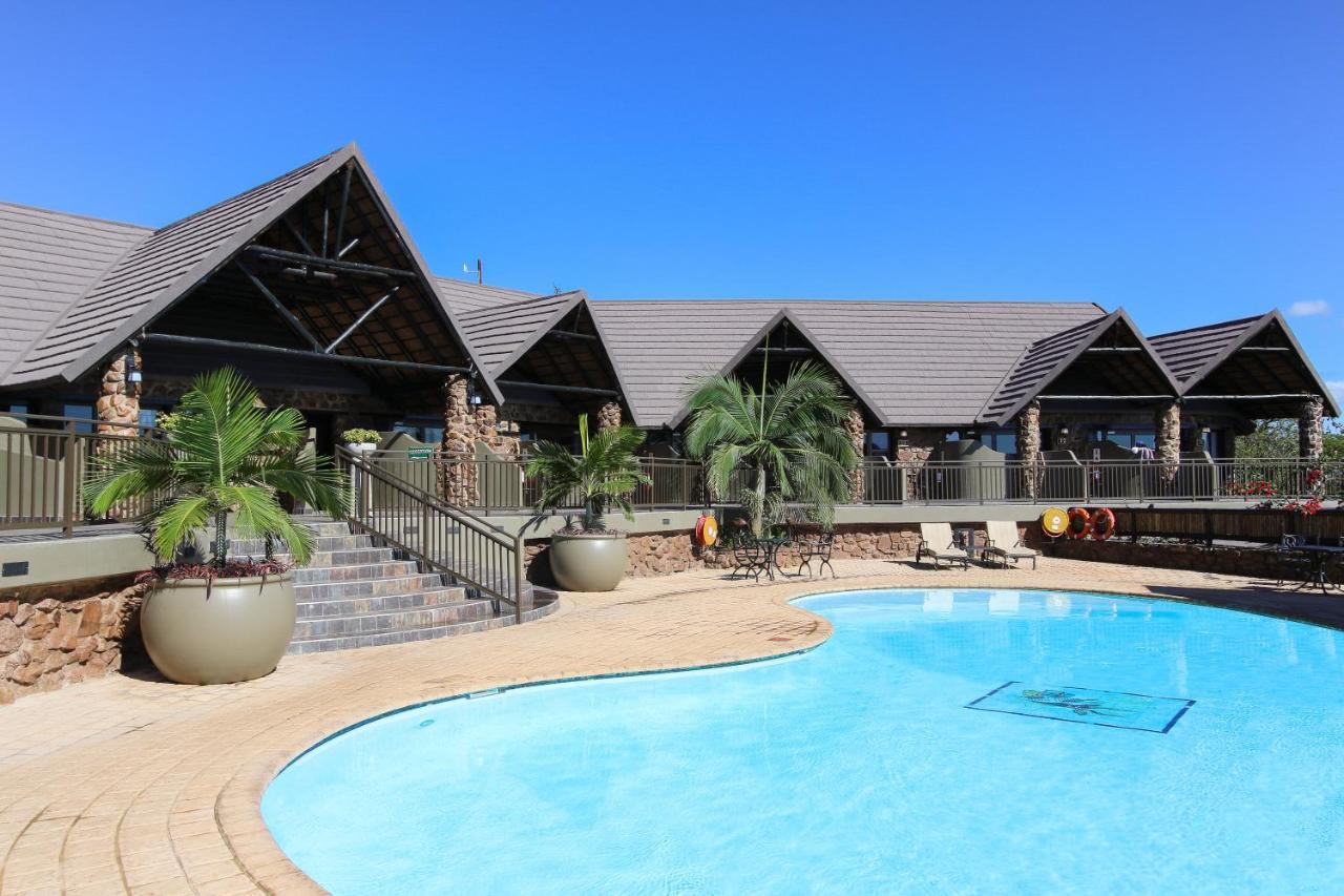 Zulu Nyala Game Lodge Хлухлуве Экстерьер фото