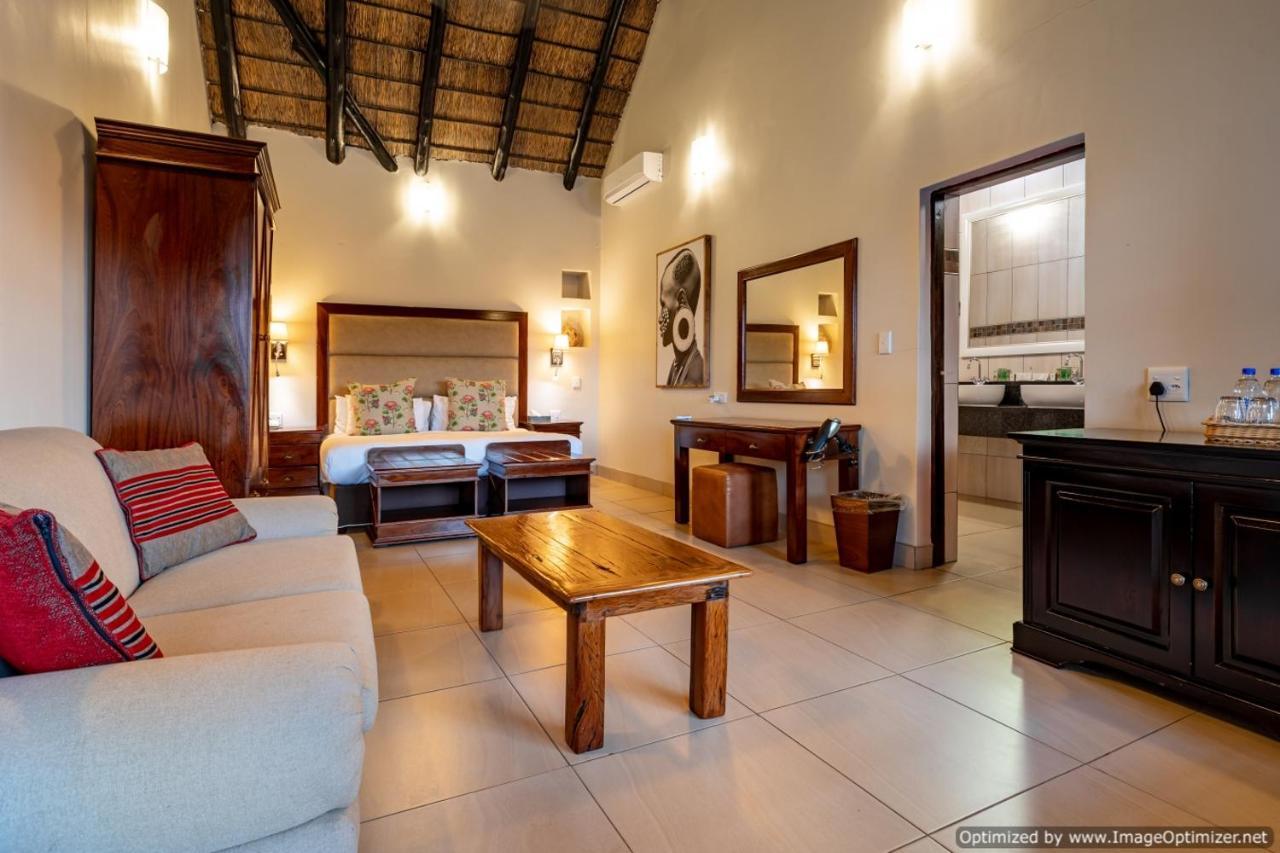 Zulu Nyala Game Lodge Хлухлуве Экстерьер фото