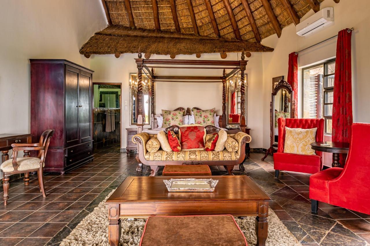 Zulu Nyala Game Lodge Хлухлуве Экстерьер фото